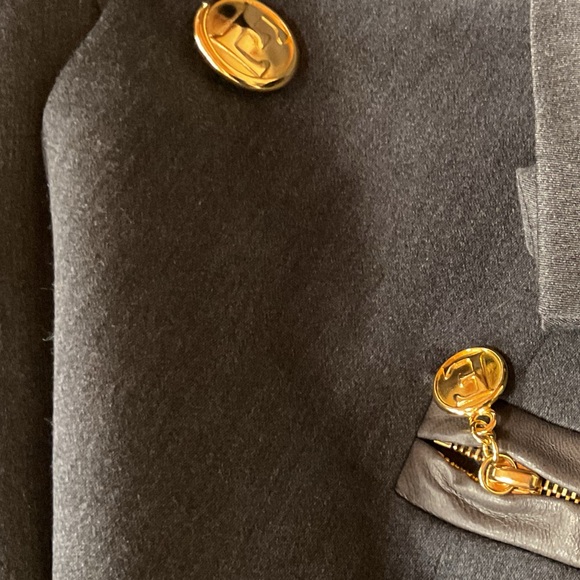 Vintage Escada Charcoal Blazer with Metallic Gold Details, 36 - Picture 10 of 11